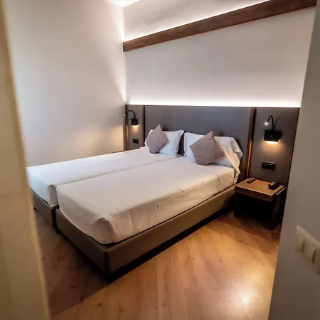 Porta Al Prato Apartahotel Florencia