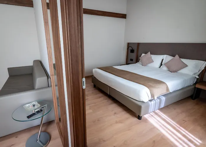 포르타 알 프라토 아파트호텔 4*