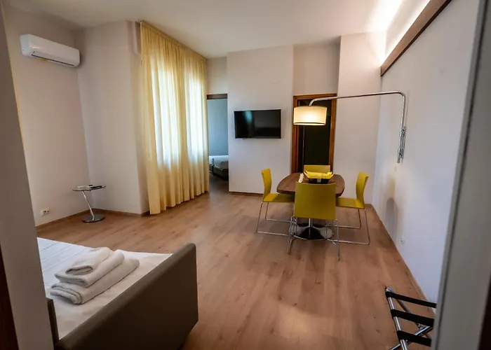 아파트호텔 포르타 알 프라토 피렌체